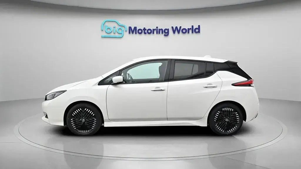 Usado Nissan Leaf N-Connecta 110 kW (150 HP) 2023 Citadino