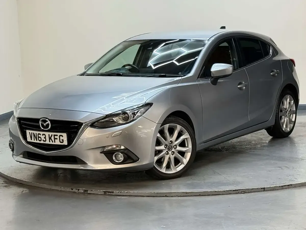 Used Mazda 3 Inclusive 118 HP (86 kW) 2013 Silver Hatchback