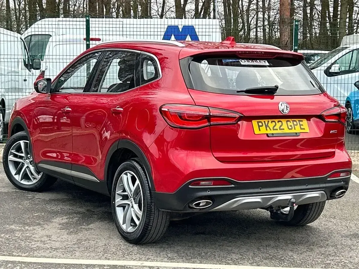 Usado MG HS Excite 162 HP (119 kW) 2022 Vermelho SUV
