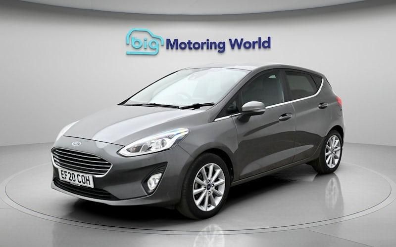 Używany Ford Fiesta Titanium 101 KM (74 kW) 2020 Szary Hatchback