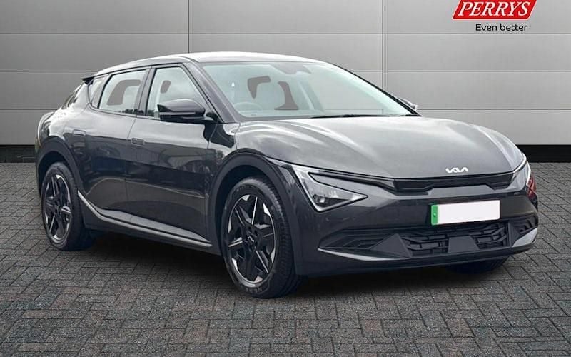 New 2025 Kia EV6 Air SUV | £34,994 (Fair price) - Image 1/4