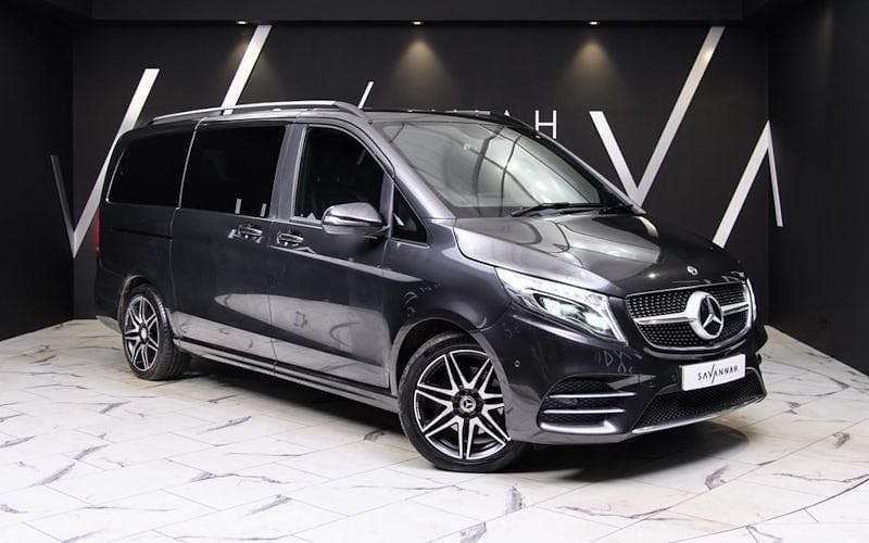 Used 2020 Mercedes V300 AMG line MPV | £38,990 - Image 1/4