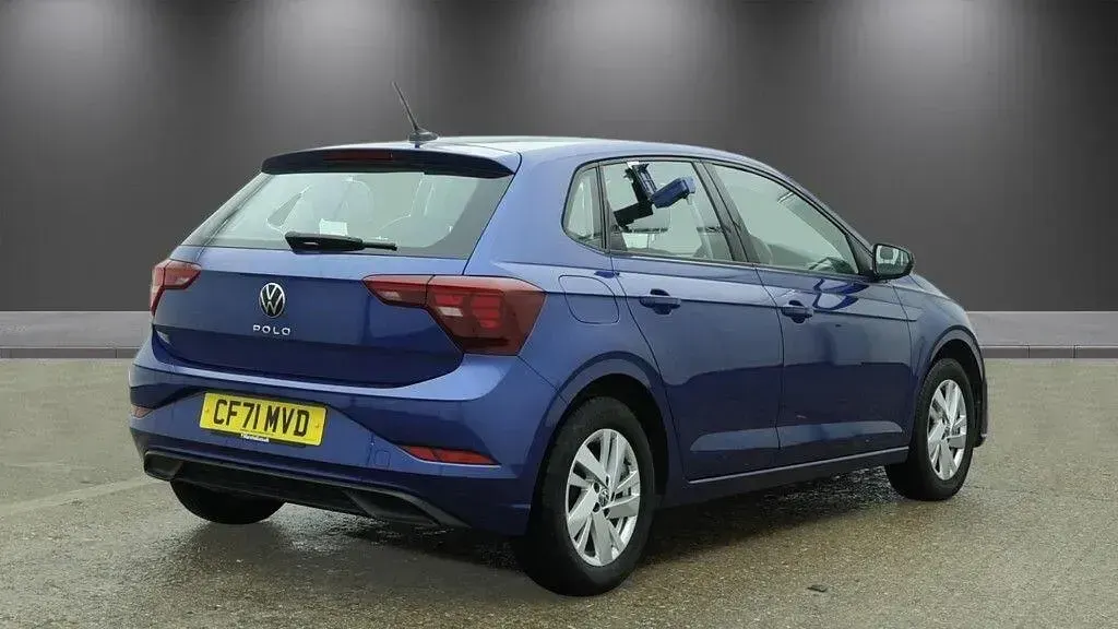 Used VW Polo Life 95 HP (69 kW) 2021 Blue Hatchback