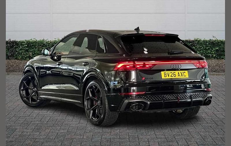 New Audi RS Q8 Design 631 HP (464 kW) 2026 Black SUV