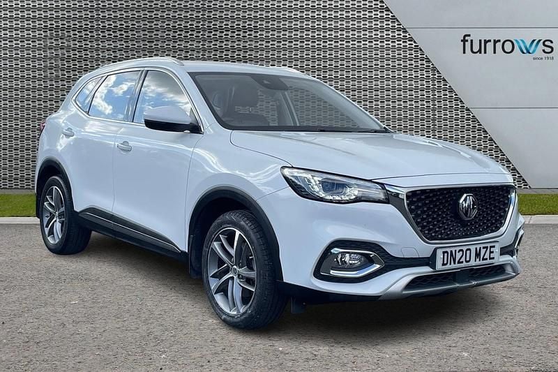 White Used 2020 MG HS Excite SUV | £11,990 (A bit pricey) - Image 1/4