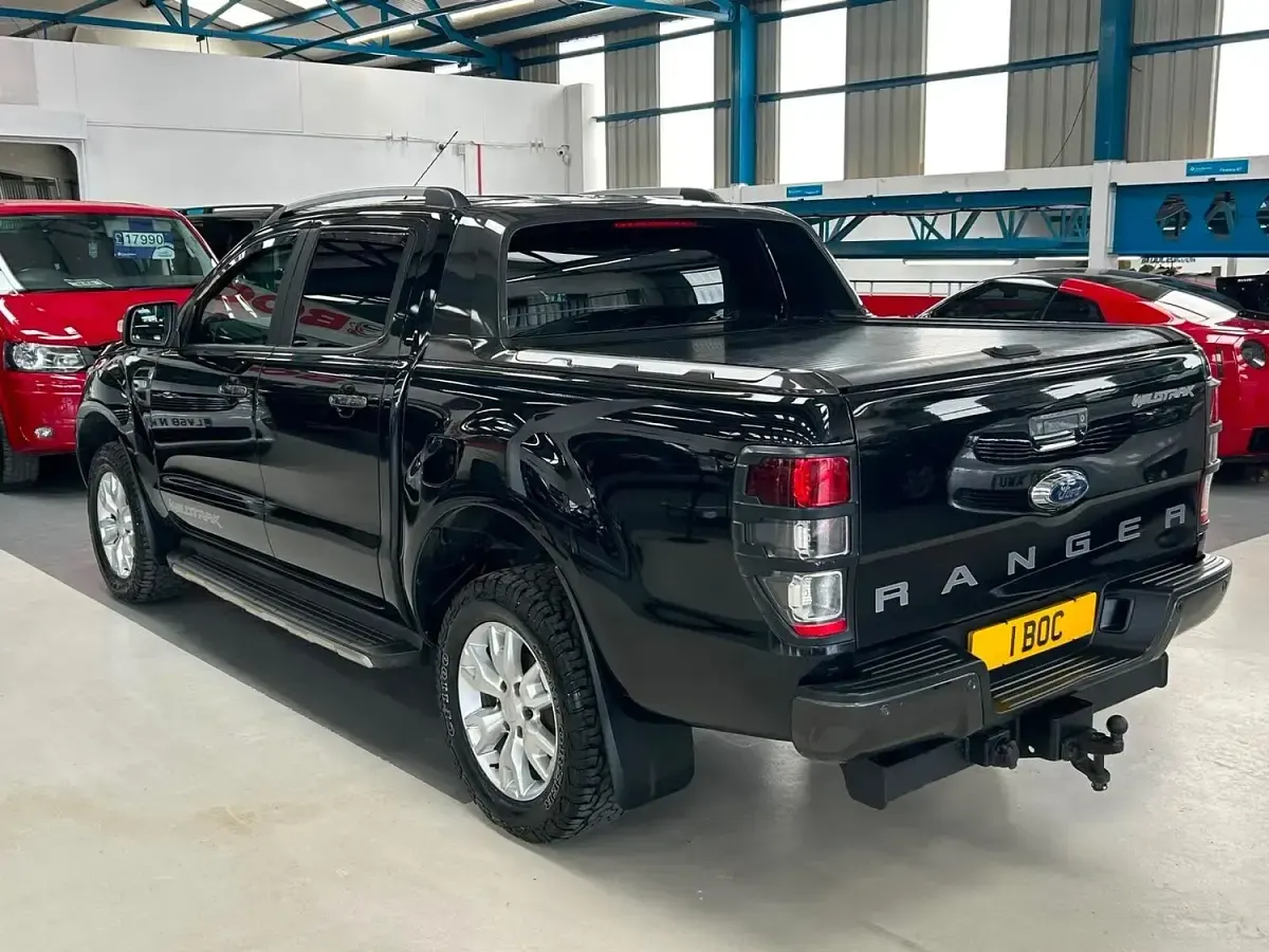 Used Ford Ranger Wildtrack 200 HP (147 kW) 2017 Black Pickup