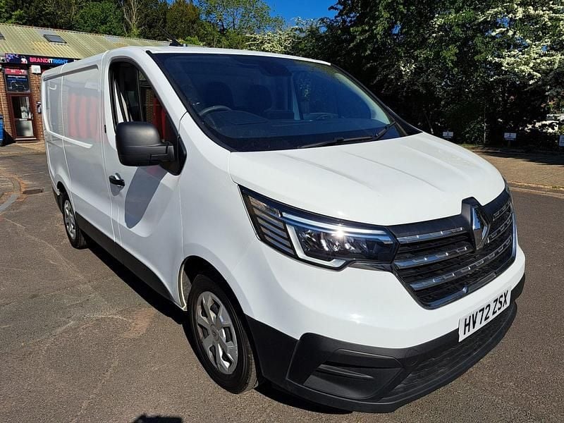 Used Renault Trafic Business 2022 White MPV
