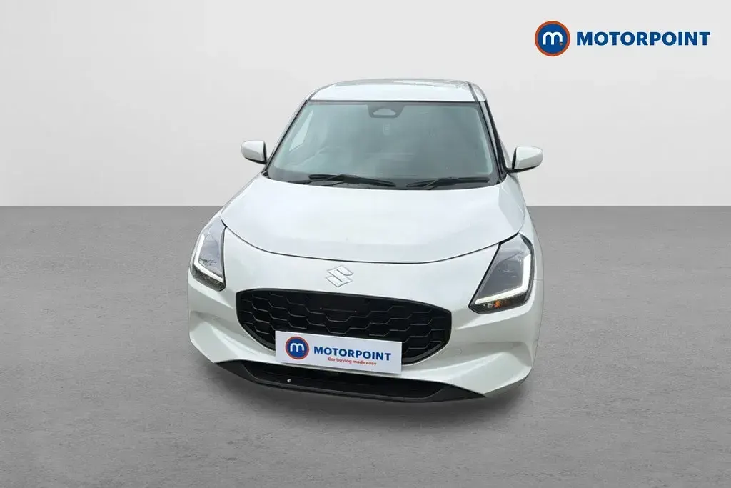 Used Suzuki Swift 82 HP (60 kW) 2025 White Hatchback