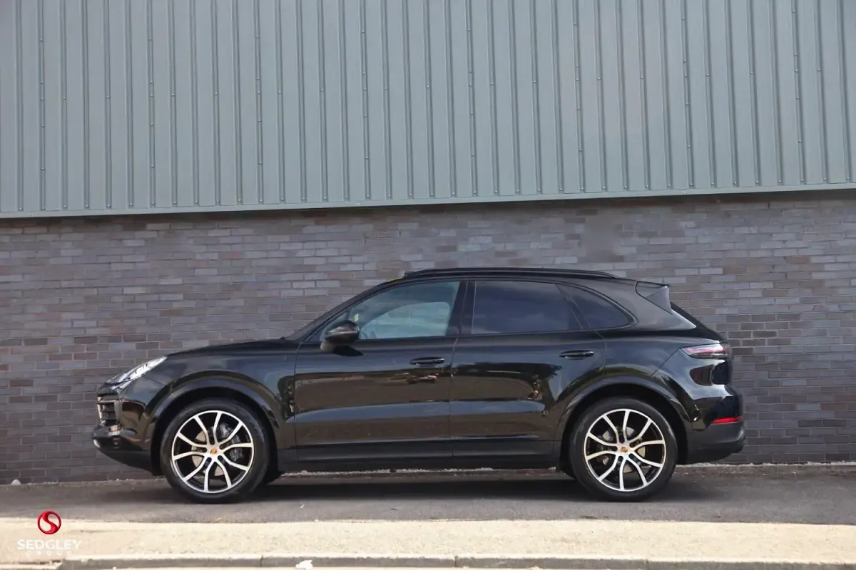 Used Porsche Cayenne 2022 Black SUV