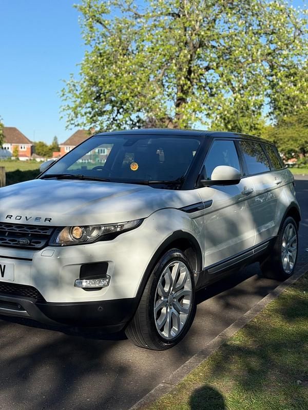 Begagnad Land Rover Range Rover evoque Pure 2015 Vit Kombi
