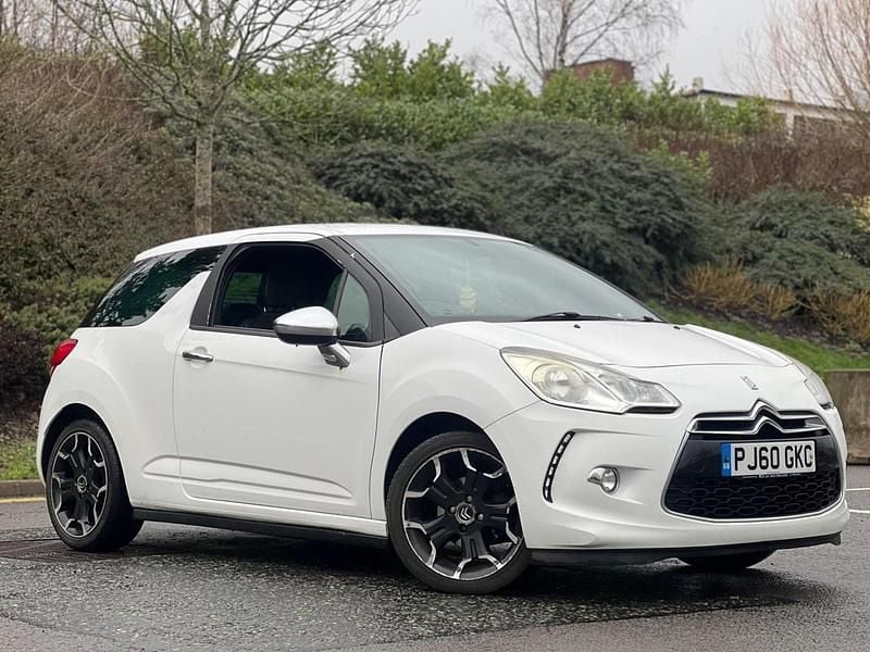 Used Citroën DS3 110 HP (80 kW) 2010 White Hatchback