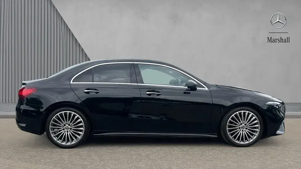 Used Mercedes A200 AMG Line Premium Plus 163 HP (119 kW) 2023 Cosmos black metallic