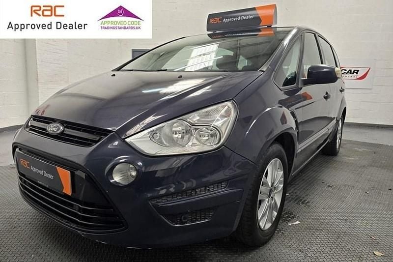 Used Ford S-MAX Zetec 140 HP (102 kW) 2012 Grey MPV