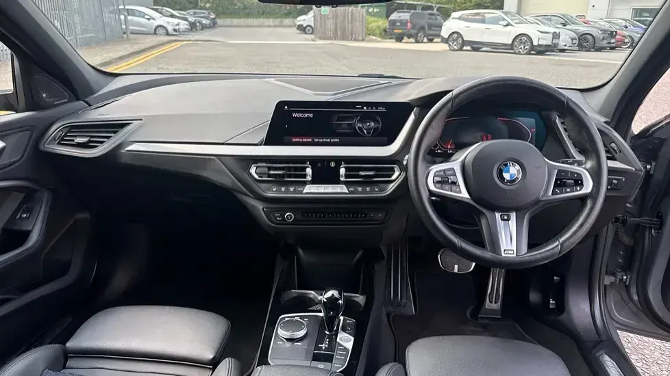 Used BMW 118 M Sport 136 HP (100 kW) 2023 Skyscraper grey metallic