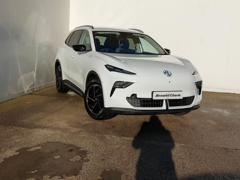 Nouă MG MG5 EV Trophy 169 kW (231 CP) 2025 Alb Break