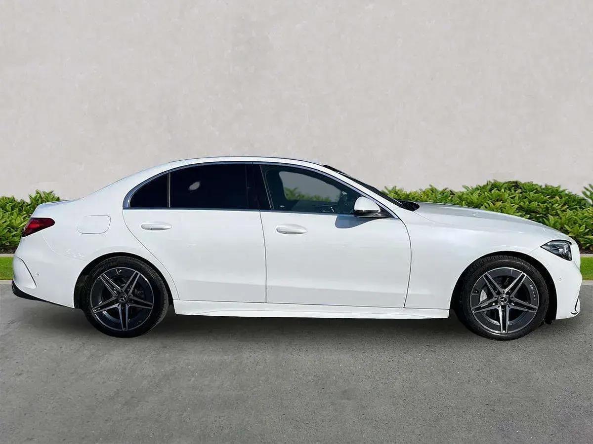 Used Mercedes C200 AMG line 2026 White Sedan