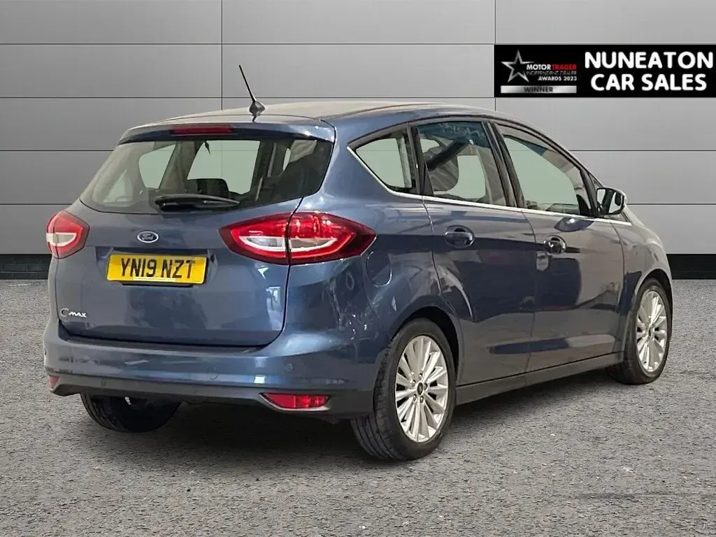 Used Ford C-MAX Titanium 120 HP (88 kW) 2019 Blue MPV