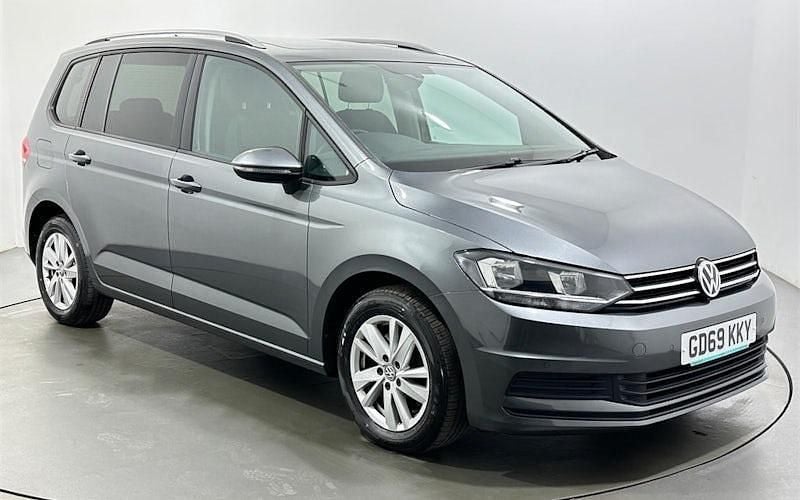 Usado VW Touran Family 150 HP (110 kW) 2020 Monovolume