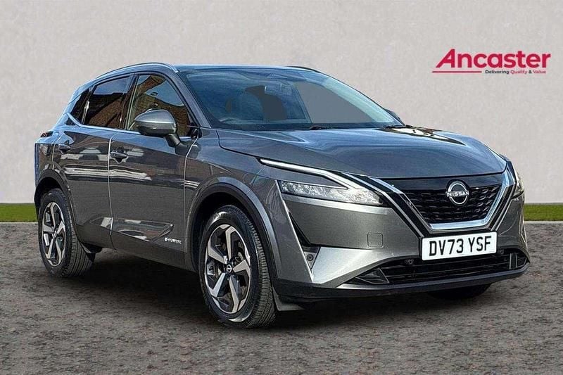 Grey Used 2023 Nissan Qashqai N-Connecta SUV | £21,475 (Fair price) - Image 1/4