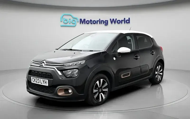 Usado Citroën C3 PureTech 83 CV (61 kW) 2023 Negro Utilitario