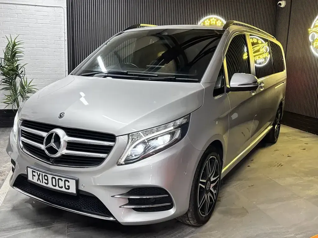 Used Mercedes V250 AMG line 190 HP (139 kW) 2019 Silver MPV