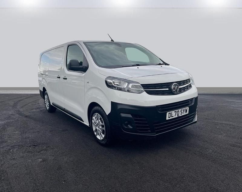 White Used 2020 Vauxhall Vivaro S Van | £8,490 (Fair price) - Image 1/4