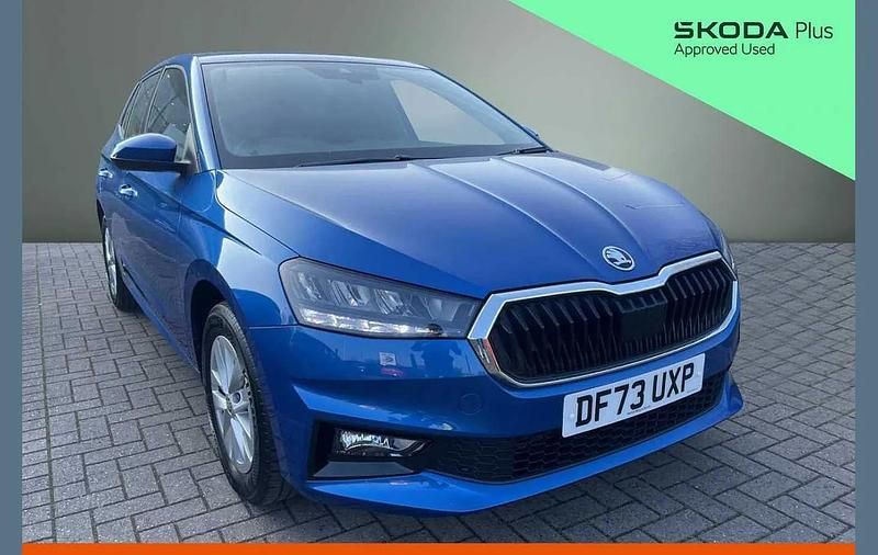 Used Skoda Fabia Comfort 108 HP (79 kW) 2023 Blue Hatchback