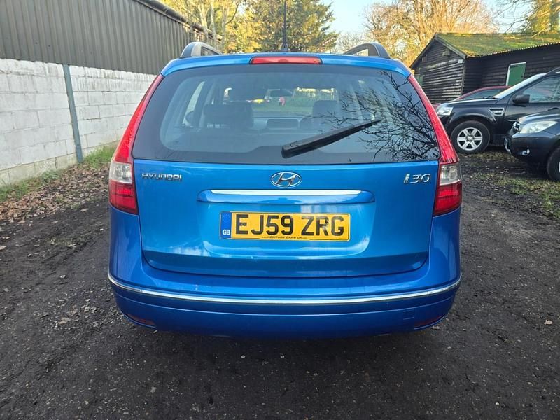 Used Hyundai i30 Style 2009 Blue Estate