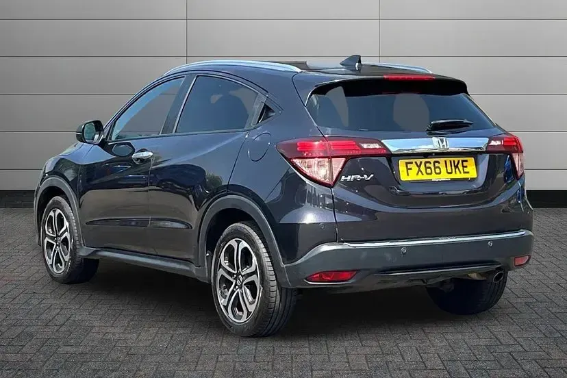 Used Honda HR-V EX 128 HP (94 kW) 2016 Ruse black SUV