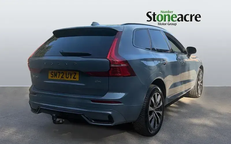 Used Volvo XC60 R-Design Pro 197 HP (144 kW) 2022 Grey SUV
