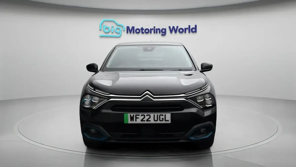 Used Citroën e-C4 Shine 100 kW (136 HP) 2021 Black Hatchback
