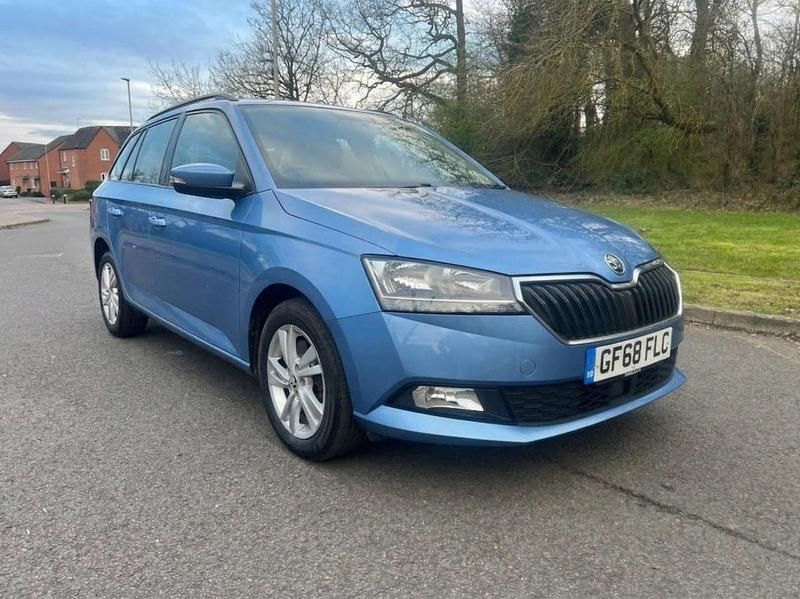 Used Skoda Fabia SE 2018 Blue Estate