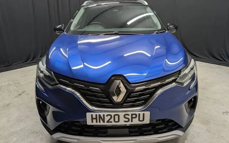 Used Renault Captur Iconic 116 HP (85 kW) 2020 Blue/black SUV