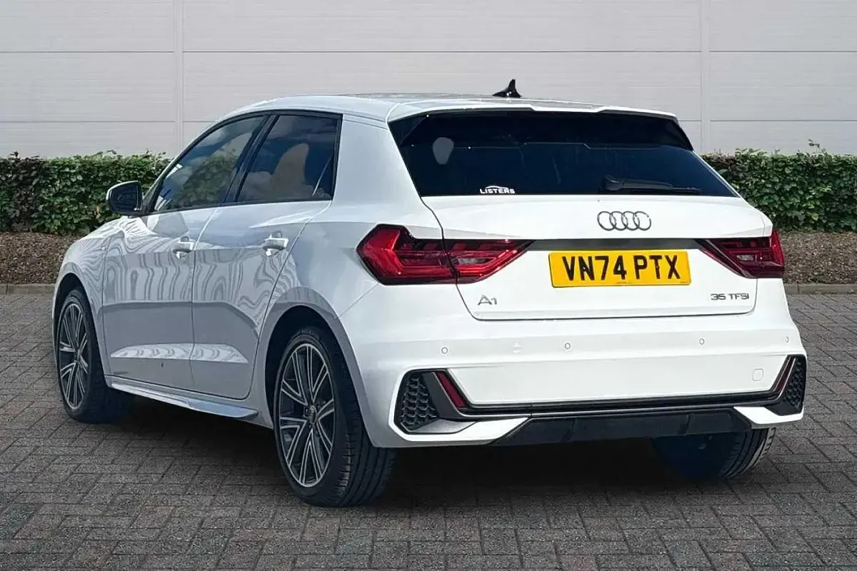 Used Audi A1 S-Line 150 HP (110 kW) 2025 White SUV