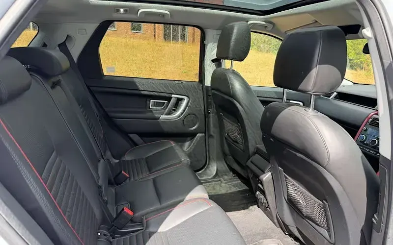 Used Land Rover Discovery Sport HSE Dynamic 180 HP (132 kW) 2016 White SUV