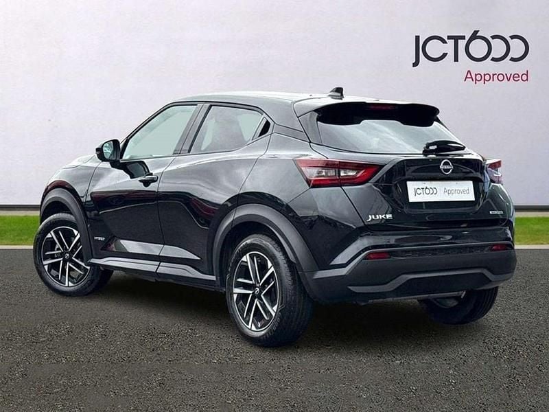 Used Nissan Juke N-Connecta 143 HP (105 kW) 2024 Black SUV