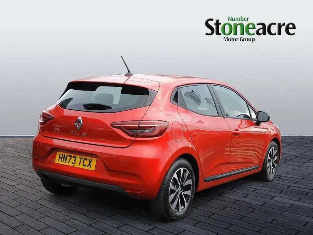 Usado Renault Clio V Evolution 90 HP (66 kW) 2023 Vermelho Citadino