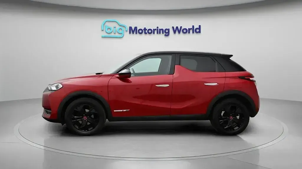Used DS Automobiles DS3 Crossback Performance 100 HP (73 kW) 2022 Red SUV