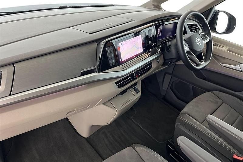 Used VW California California 204 HP (150 kW) 2024 Mono silver  energetic orange Van