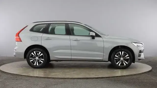 Used Volvo XC60 Core 247 HP (181 kW) 2024 SUV