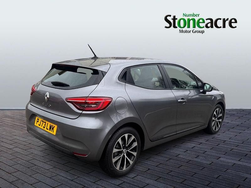 Used Renault Clio V Evolution 90 HP (66 kW) 2023 Grey Hatchback