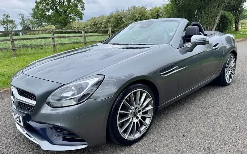 Usado Mercedes SLC300 AMG line 245 CV (180 kW) 2019 Descapotable
