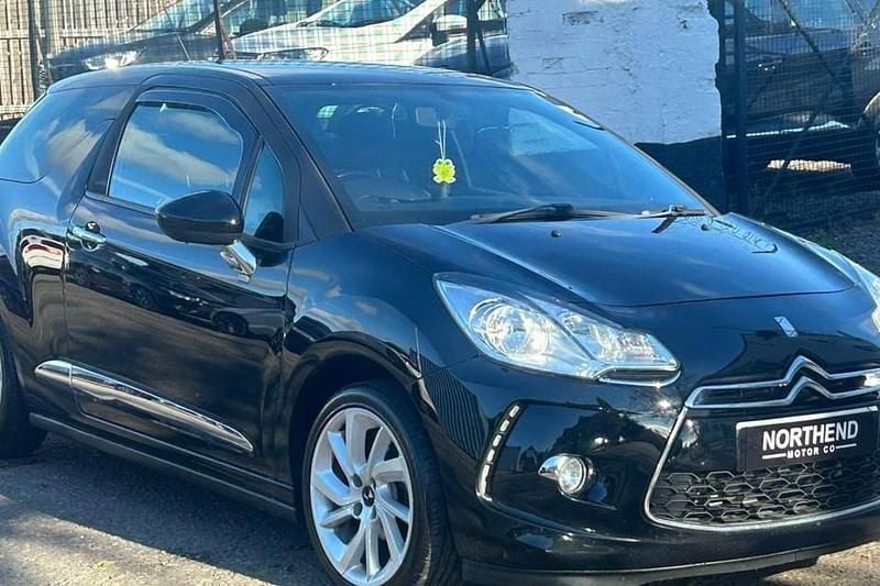 Black Used 2015 DS Automobiles DS3 Hatchback | £3,995 (Fair price) - Image 1/1