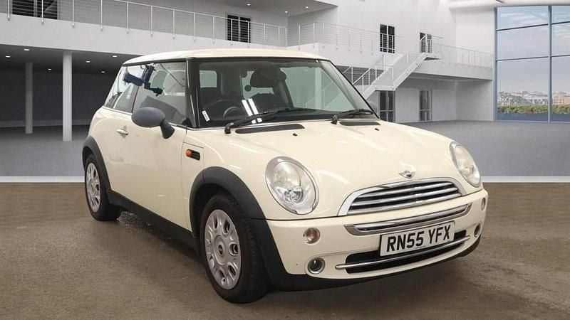 White Used 2006 Mini ONE Hatch Hatchback | £990 (Super price) - Image 1/4