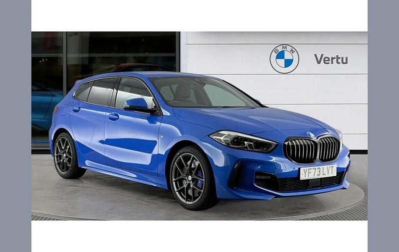 Used BMW 118 M Sport 136 HP (100 kW) 2023 Blue Hatchback