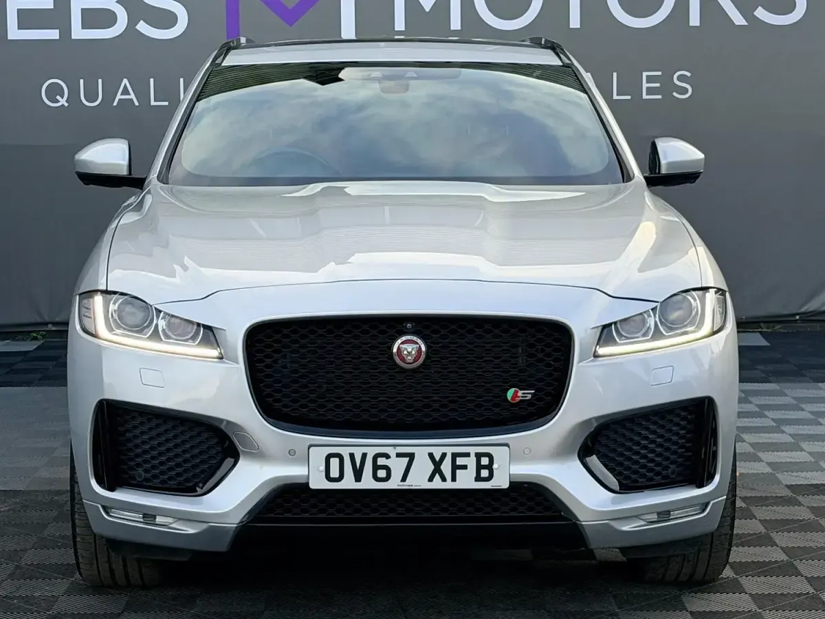 Used Jaguar F-Pace Supercharged 2017 Silver SUV