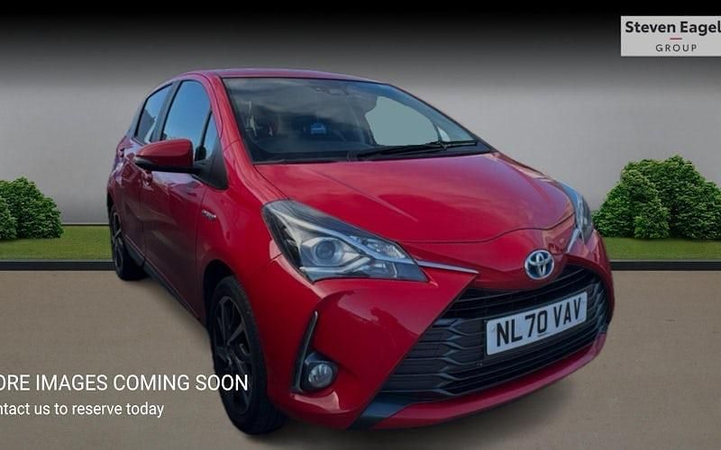 Used 2020 Toyota Yaris Hybrid Hatchback | £14,090 (Fair price) - Image 1/4