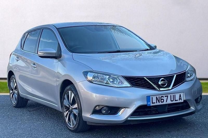 Silver Used 2017 Nissan Pulsar N-Connecta Hatchback | £8,595 (Fair price) - Image 1/4