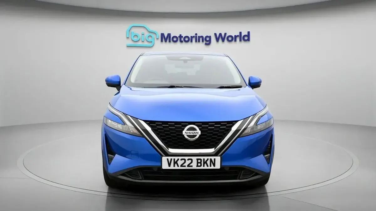 Used Nissan Qashqai N-Connecta 140 HP (102 kW) 2022 Blue SUV