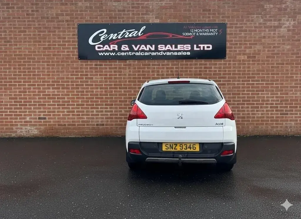 Used Peugeot 3008 Allure 156 HP (114 kW) 2013 White Estate
